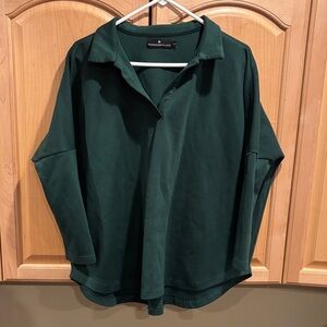 Tuckernuck Size ML Dark Green Polo Shirt